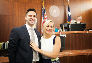 2 Lawyers Get Engaged in Court